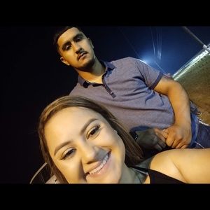 Meet your Posher, Eva